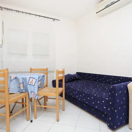 Apartments By The Sea Arbanija, Ciovo - 10347 Trogir